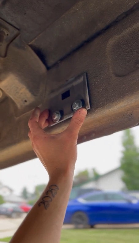 Side-steps repair solution for RAM 1500