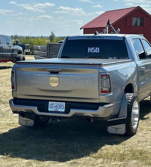 Tailgate Emblem (5th Gen RAM 1500 / 2500 / 3500) Plasma File