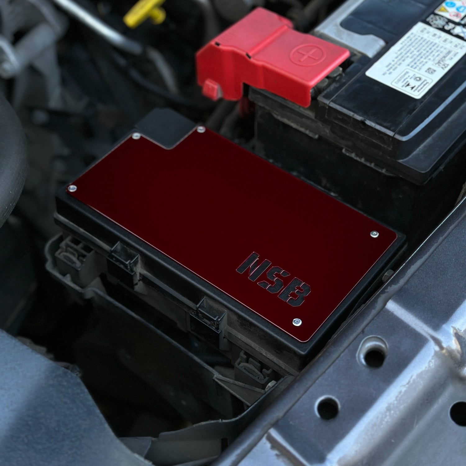 RAM fuse box overlay