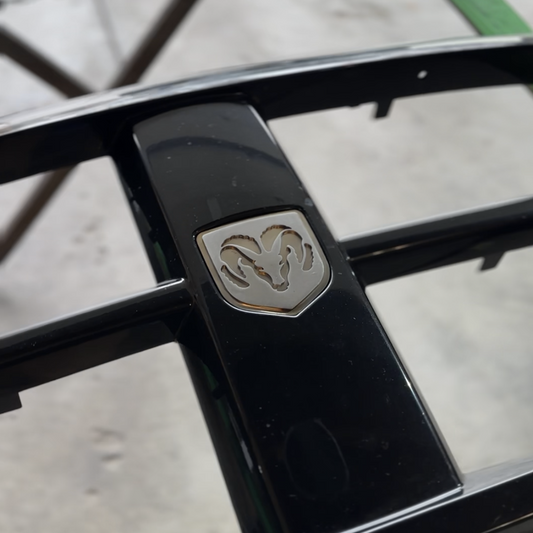 Grille Emblem (Late 3rd Gen Dodge) DXF File