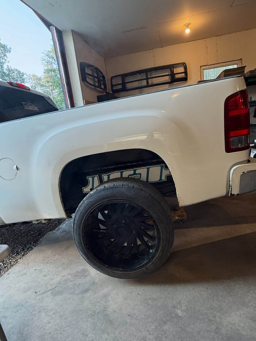 Rear Frame Overlays (2001 - 2010 GM 2500/3500)