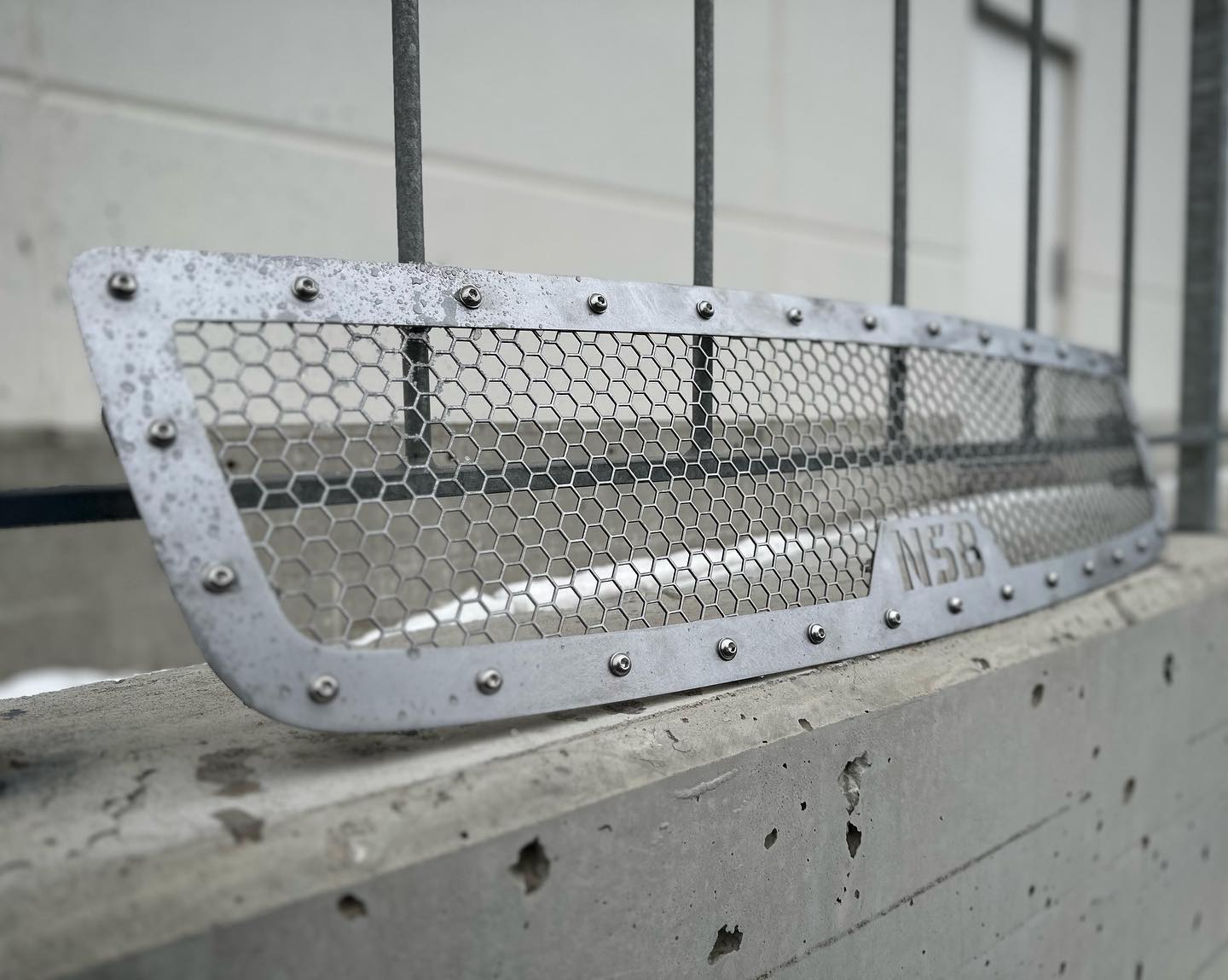 Grille Insert (2003 - 2006 & 07 Classic GMC Sierra) raw steel 