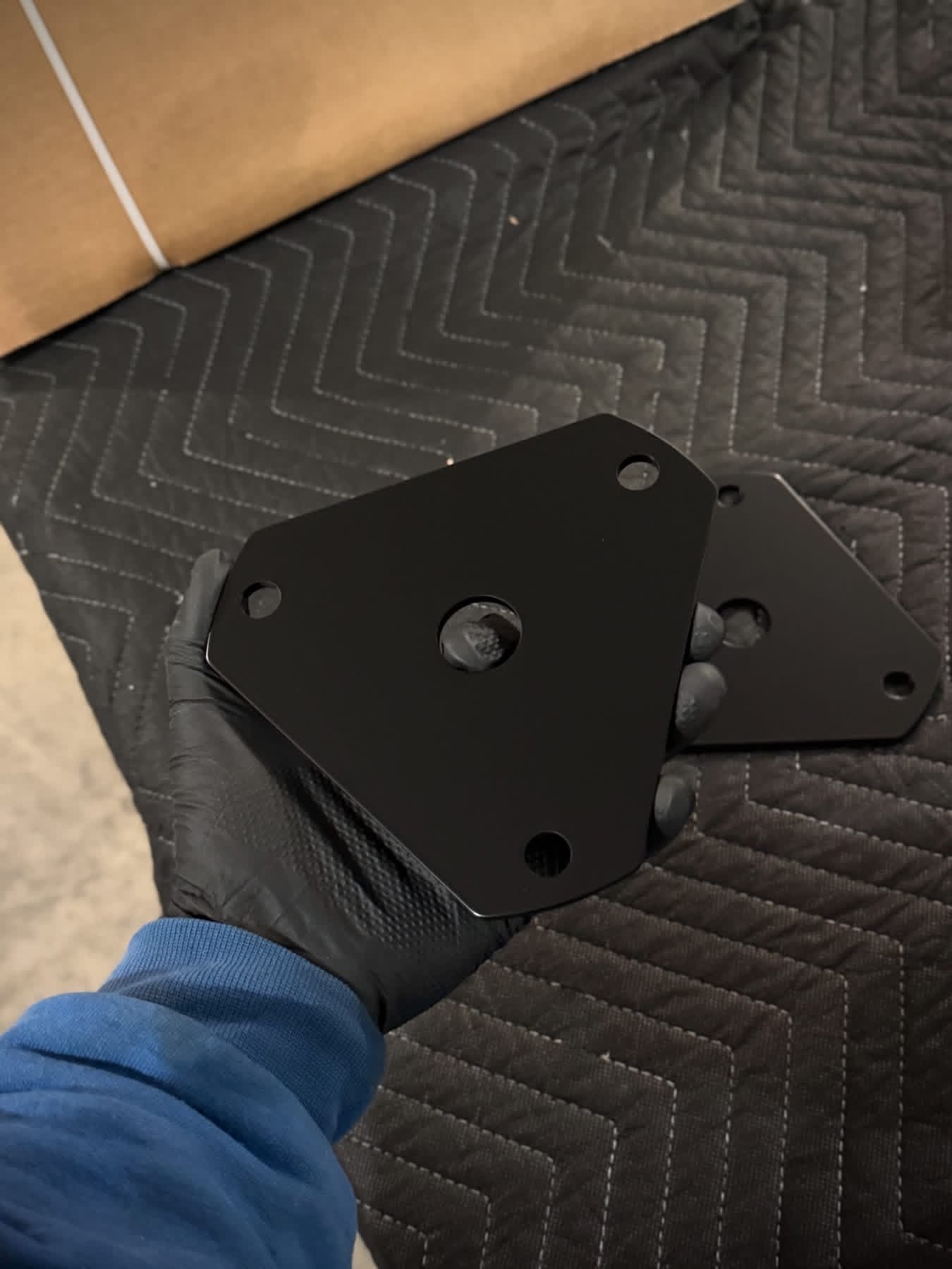 Low profile Shock mounts (1994 - 2012 Dodge 2500/3500) zoomed in view with no overlays close up powder coated black 