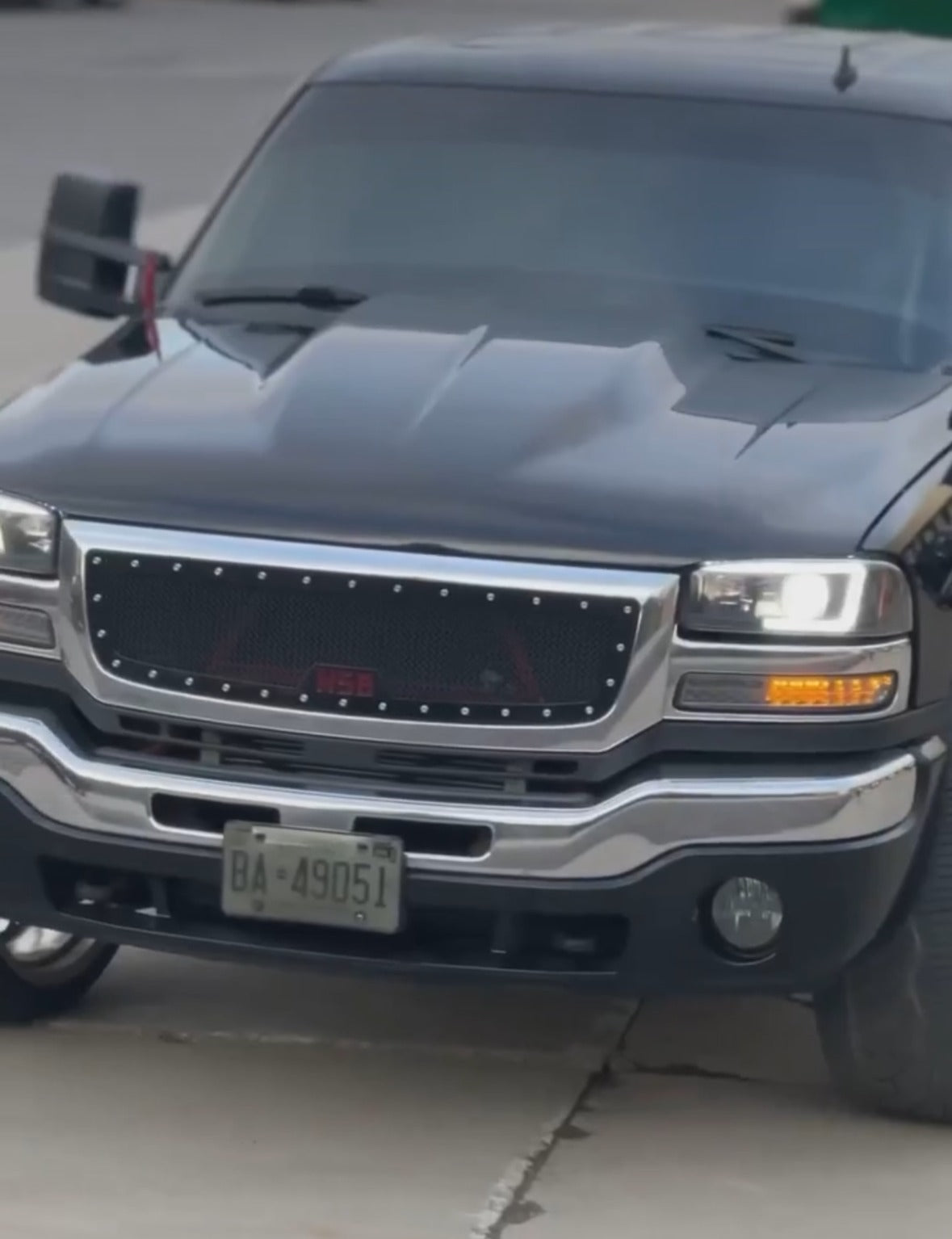 Grille Insert (2003 - 2006 & 07 Classic GMC Sierra) on the truck
