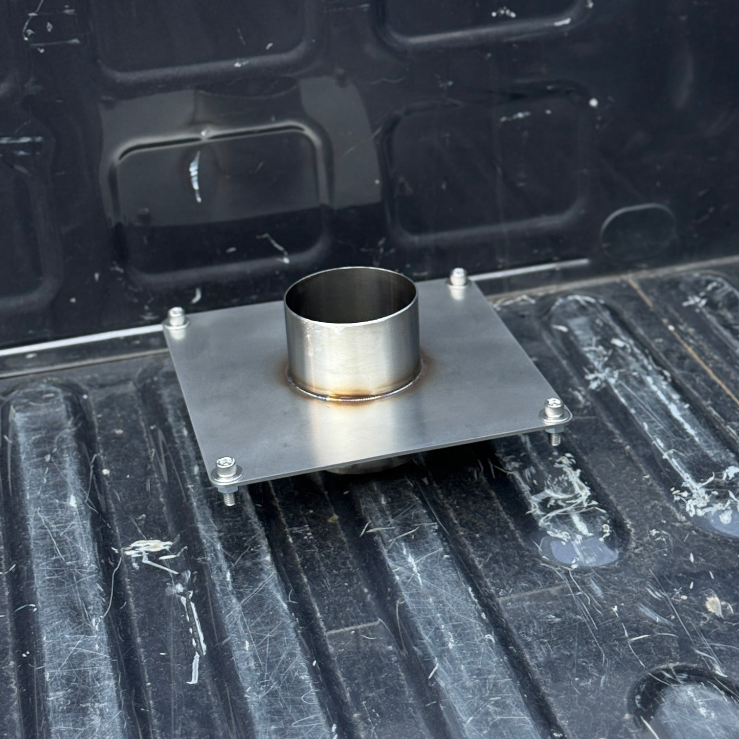 Exhaust Bed Stack Mounting Plate
