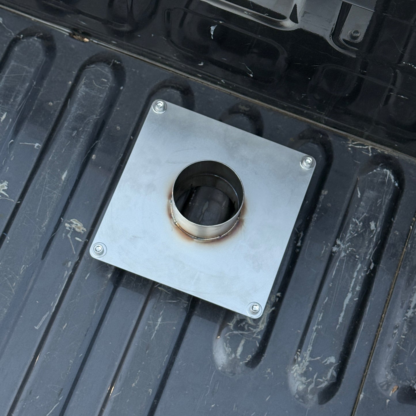 Exhaust Bed Stack Mounting Plate