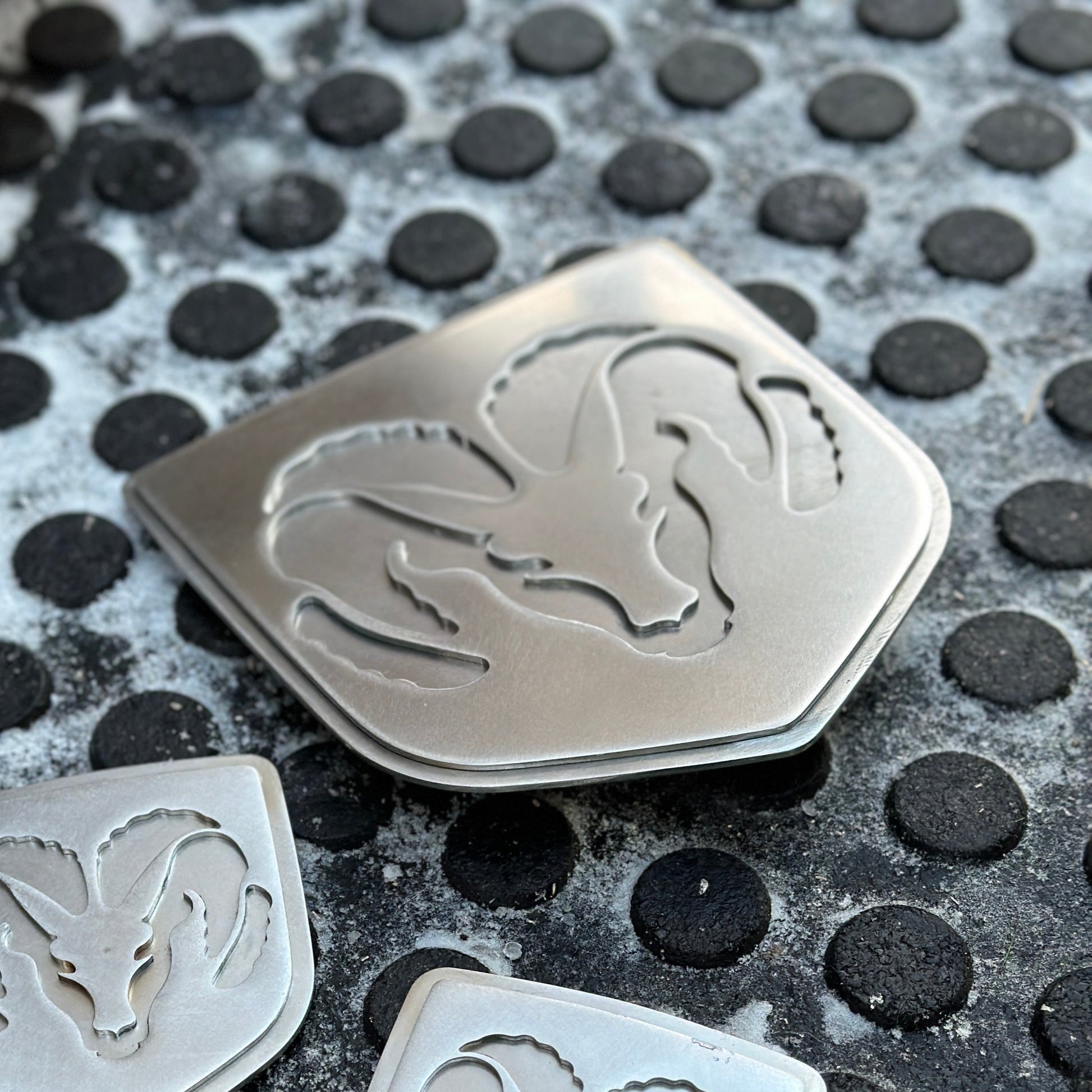 stainless steel Ram tailgate emblem, high quality laser cut tailgate ram badge