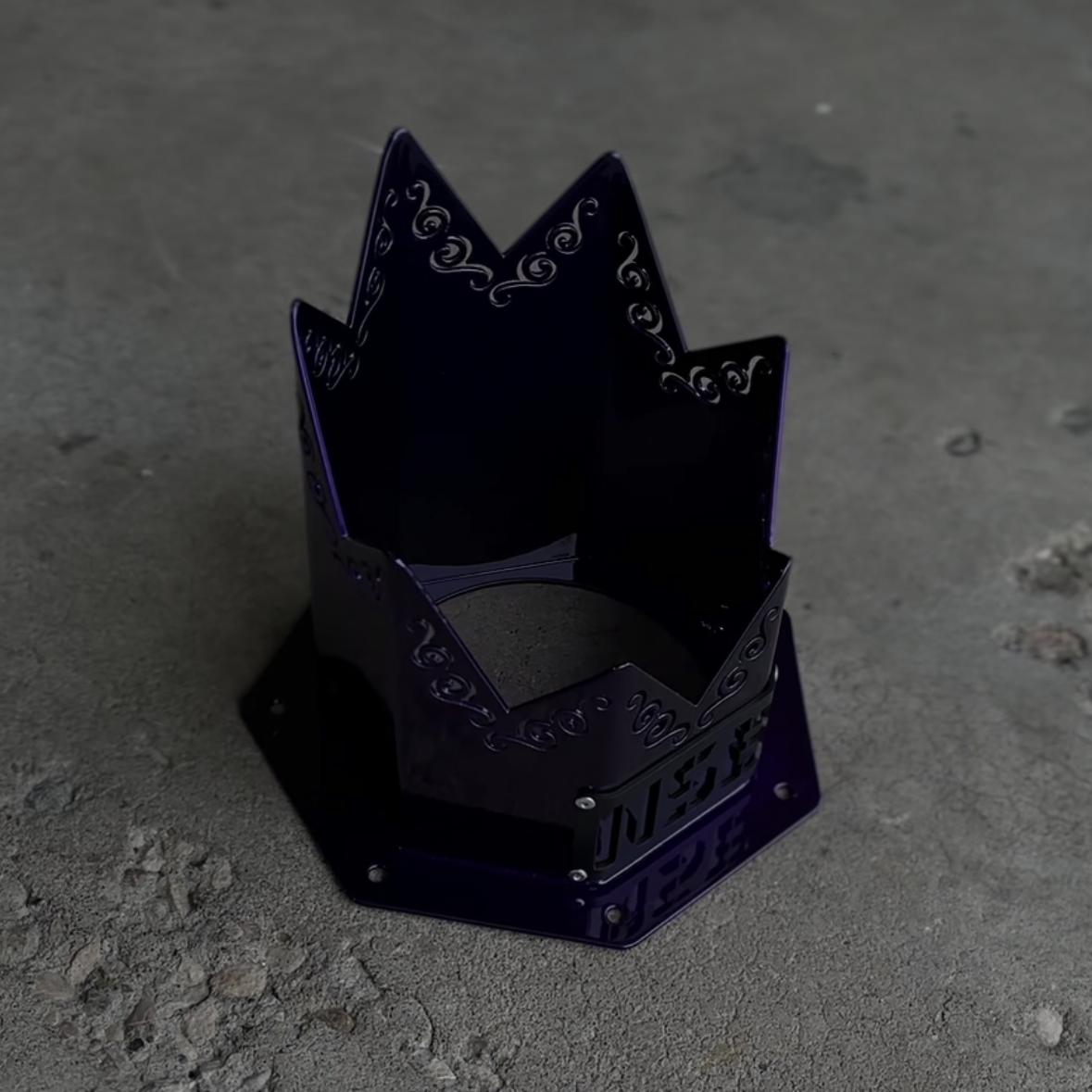 SPIKED DESIGNER Hood Stack