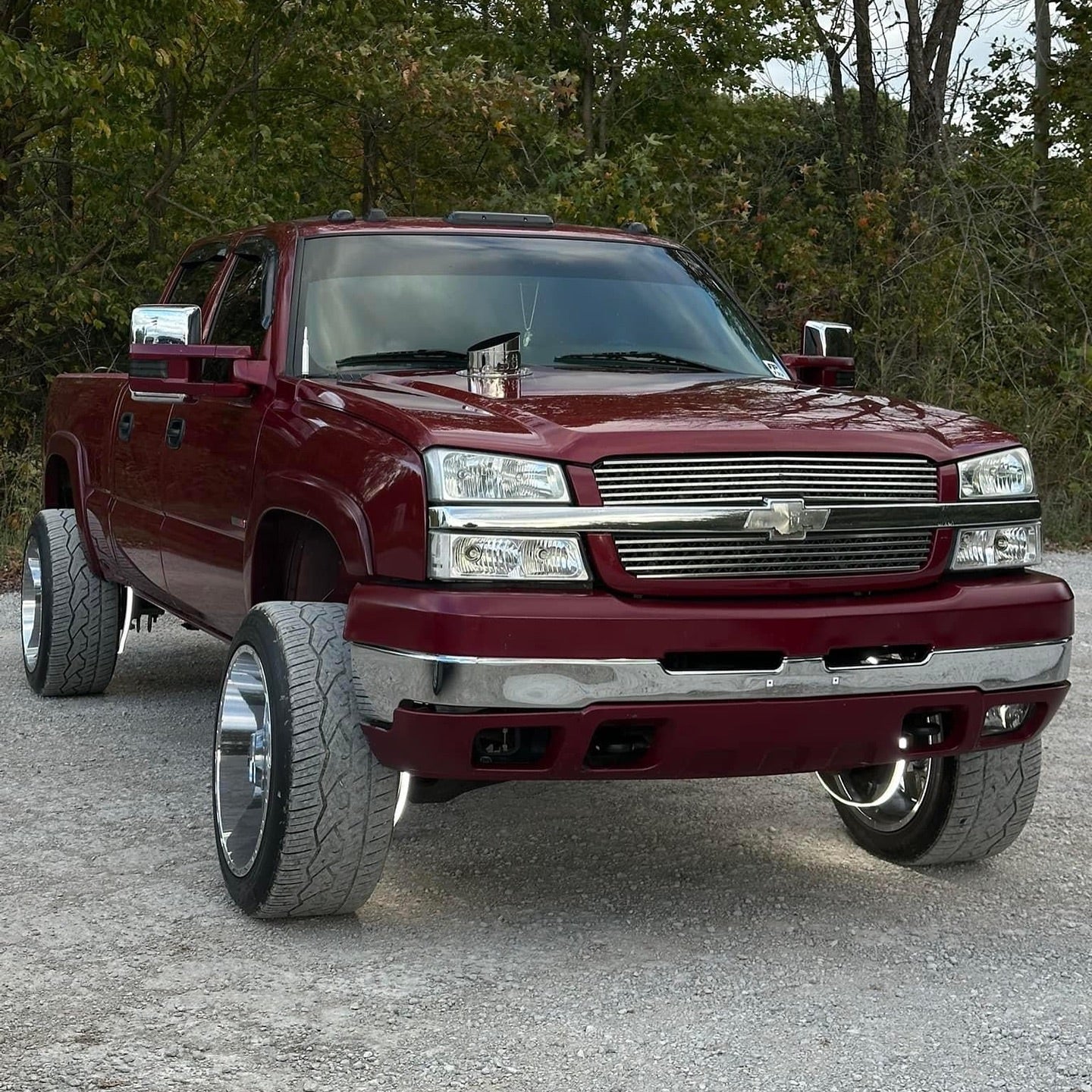 custom polished hood stack tip on a diesel truck 